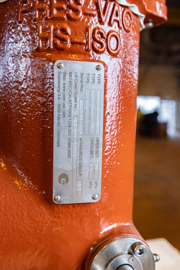 PRES-VAC marine P/V valve for cargo tank venting system